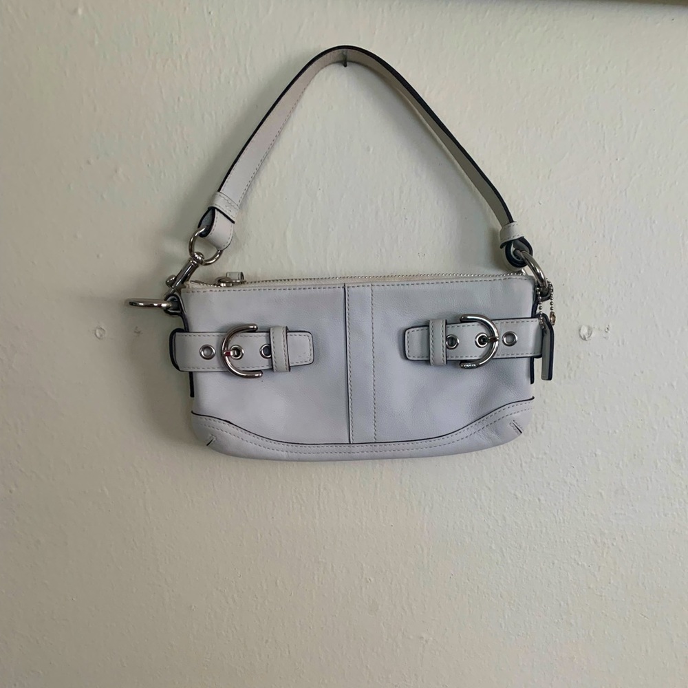 VINTAGE WHITE COACH BAG